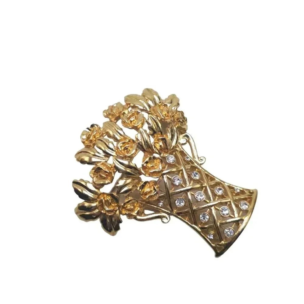 Clear Rhinestone Tall Vase Roses Flowers Brooch Pin Gold Tone Vintage